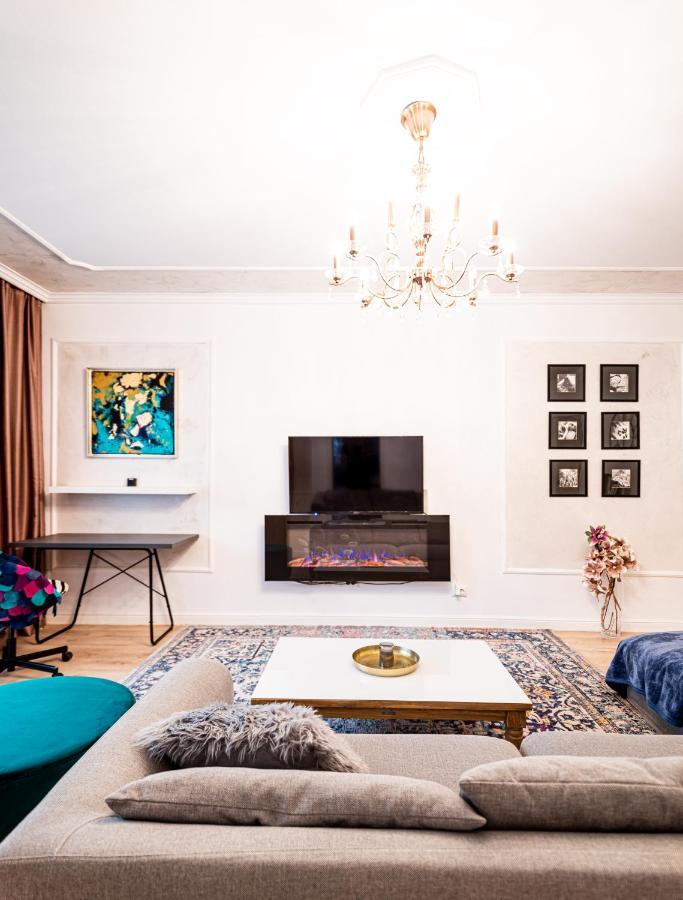 The Artist - Ultracentral Designer Apartment Bucarest Extérieur photo